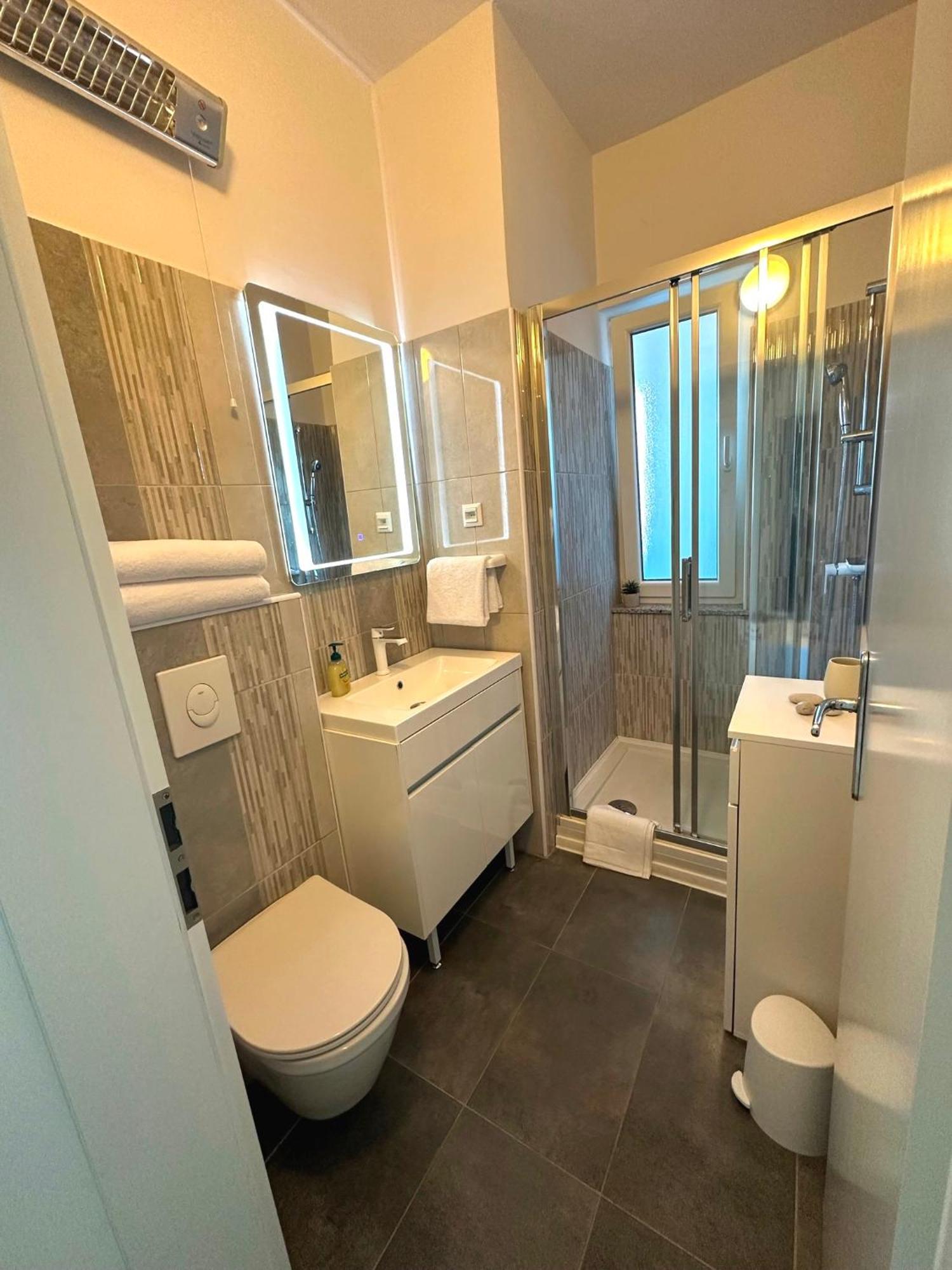 Spacious 3Bdr App In Center "Sunny Bayside" Zadar Exterior foto